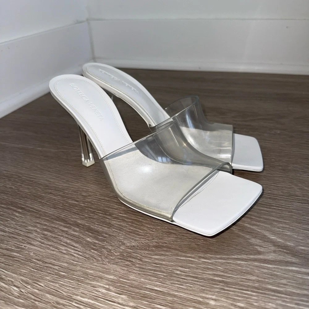 Bottega Veneta Clear and White Heels - Picture 6 of 8
